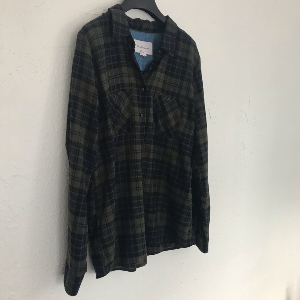 Bcbgeneration Flannel Top - Picture 4 of 4